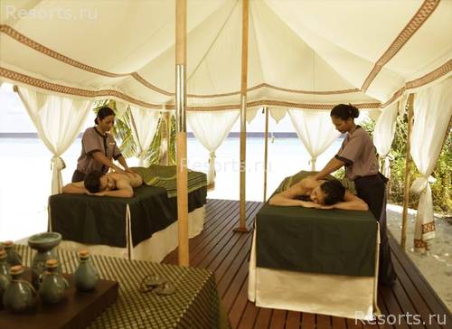 Angsana Resort & Spa Maldives Velavaru 12